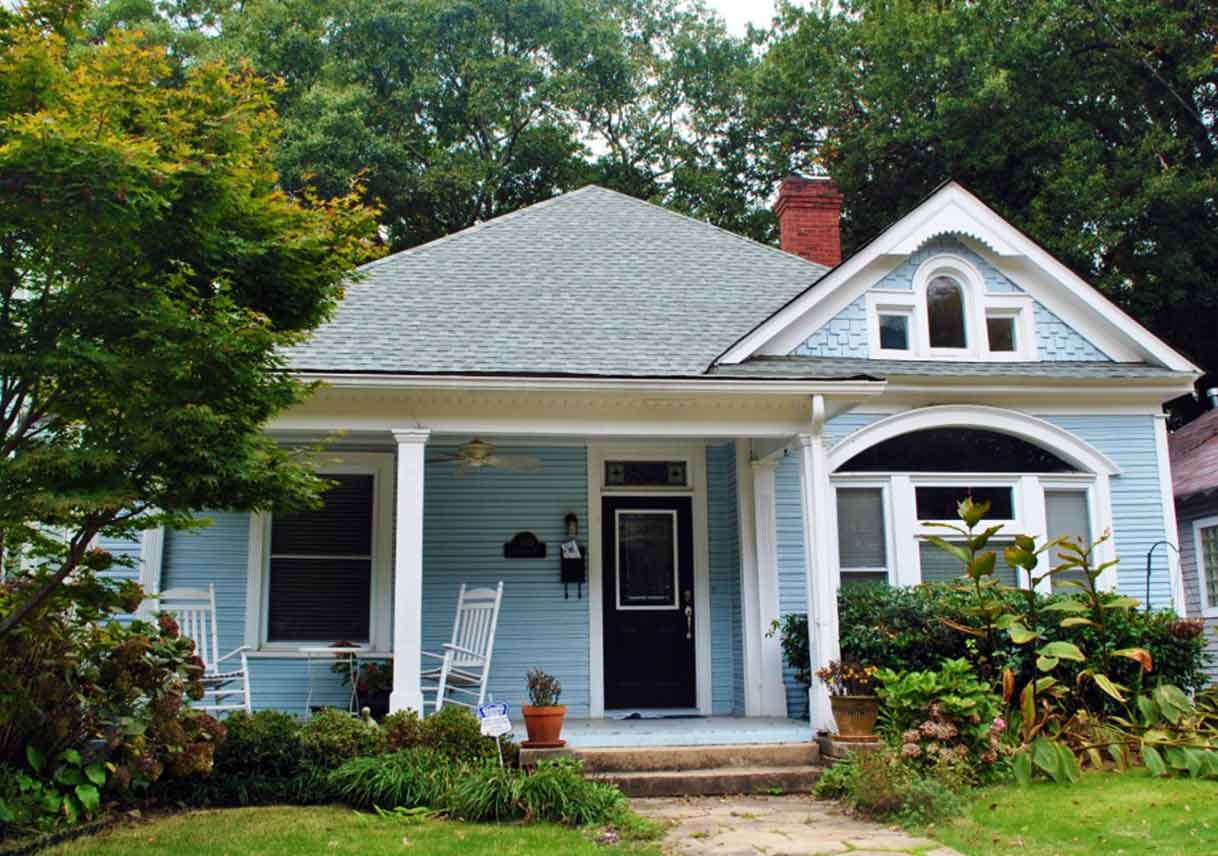 Asphalt Shingle Roof Maintenance for Atlanta Residents