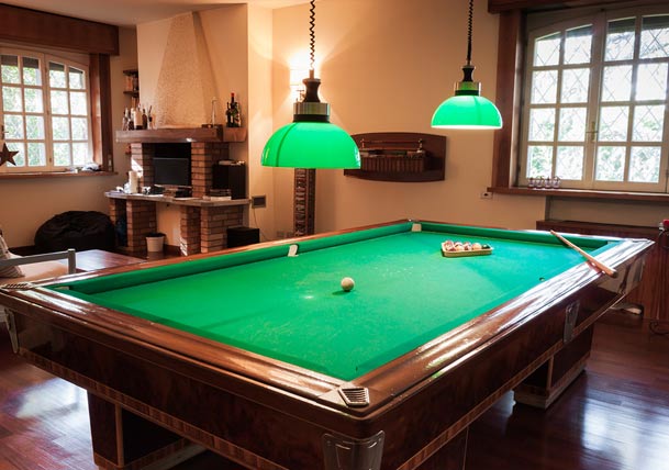 7 Secrets to Building a Man Cave Your Friends Will Envy