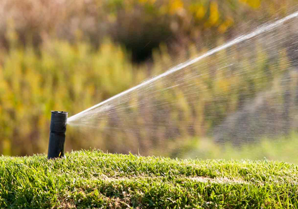 Get the Scoop on Automatic Lawn Sprinkler Systems (Part 1 of 2)