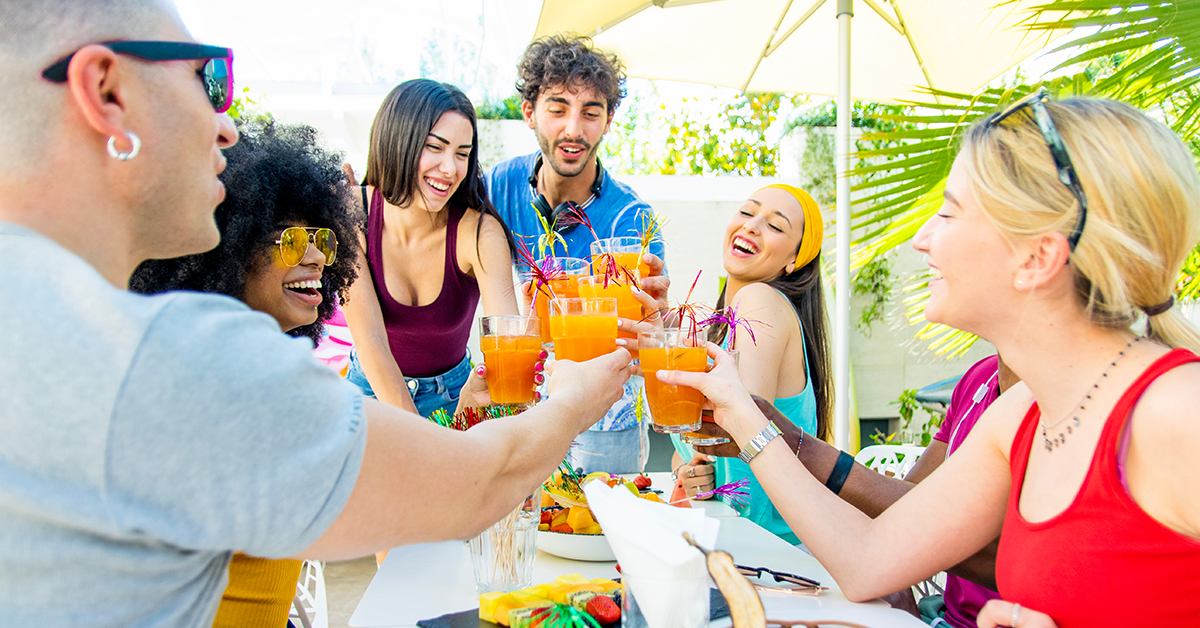 Building Your Own Backyard Bar