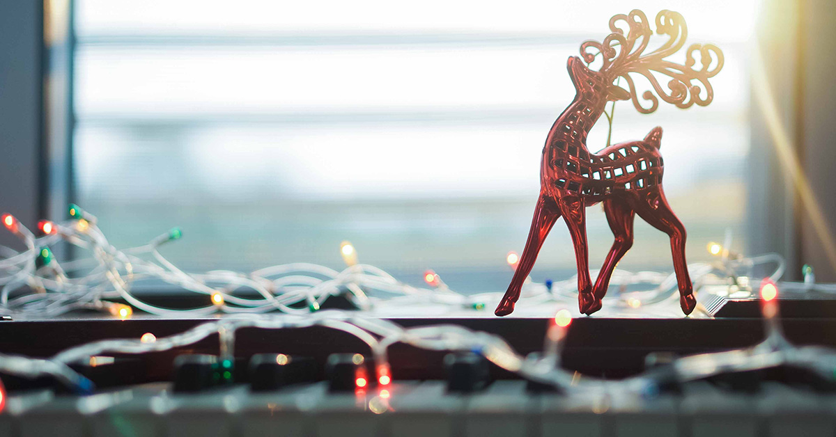 Home Holiday Decorating Ideas to Celebrate the Season